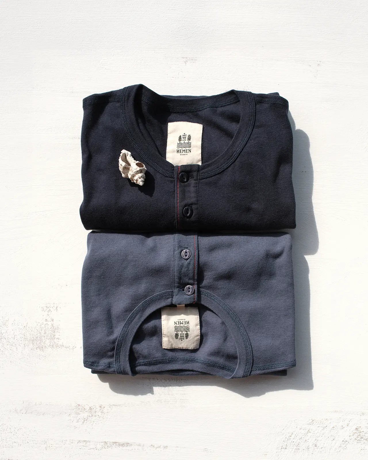 Men's organic cotton henley, deep marine & steel blue, GOTS certified |  Hemen Biarritz