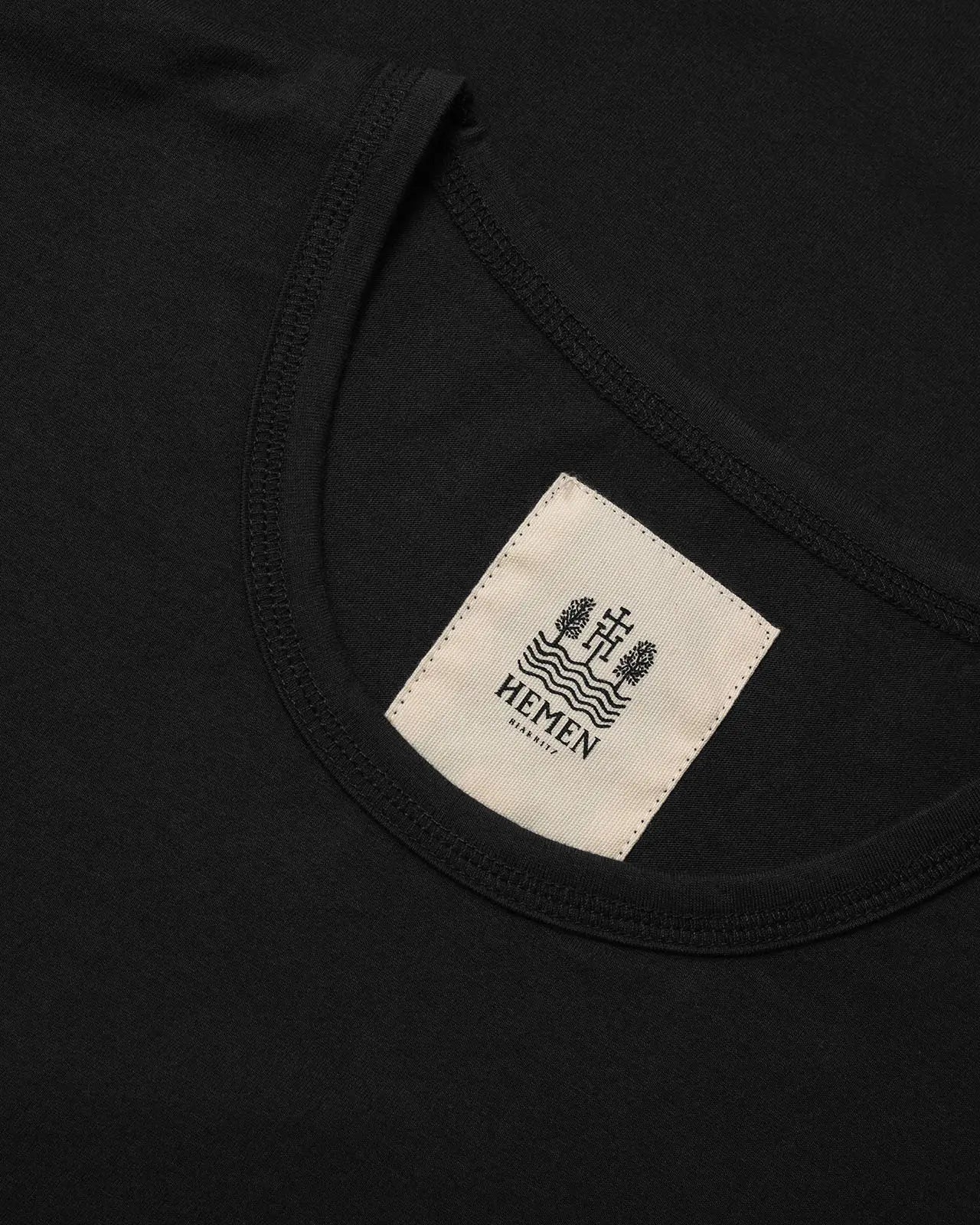 Men's t-shirt black detail Dani Hemen Biarritz