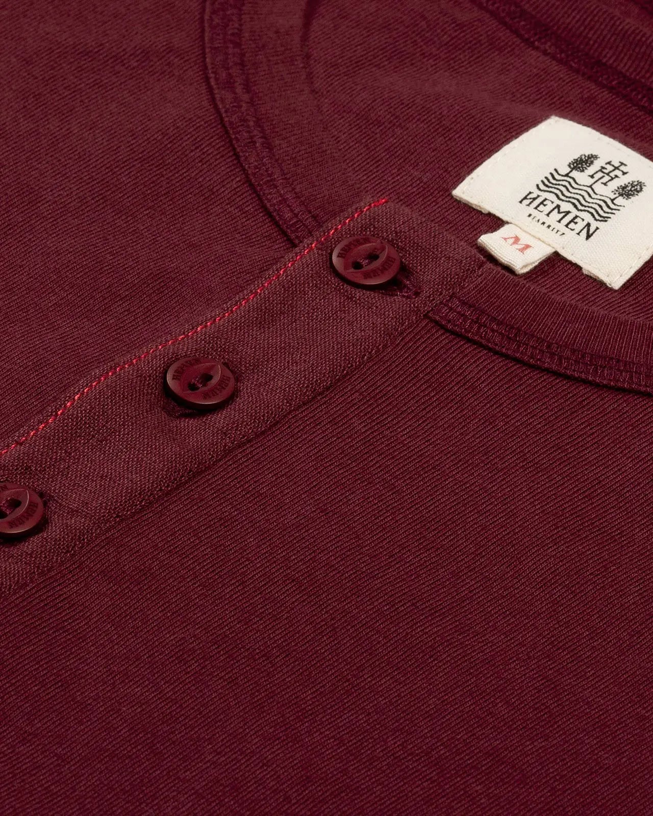 Men's henley wine red detail Harri Hemen Biarritz